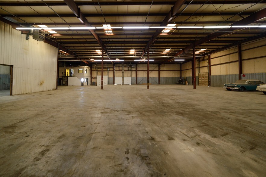 More Photos Of 415 N 16th St, Billings Warehouse For Sale