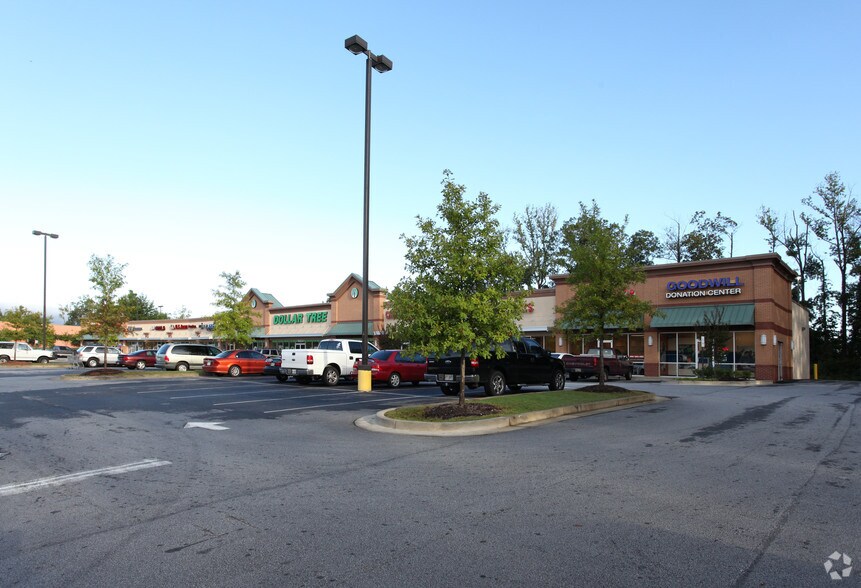 More Photos Of 6746 Covington Hwy, Lithonia Freestanding For Lease