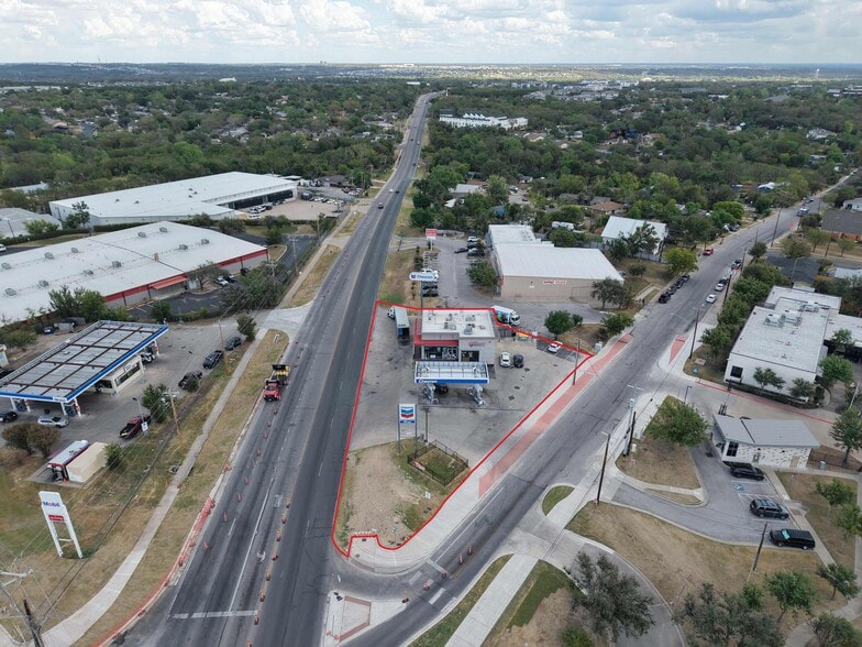 More Photos Of 4611 E Martin Luther King Jr, Austin Service Station For Sale