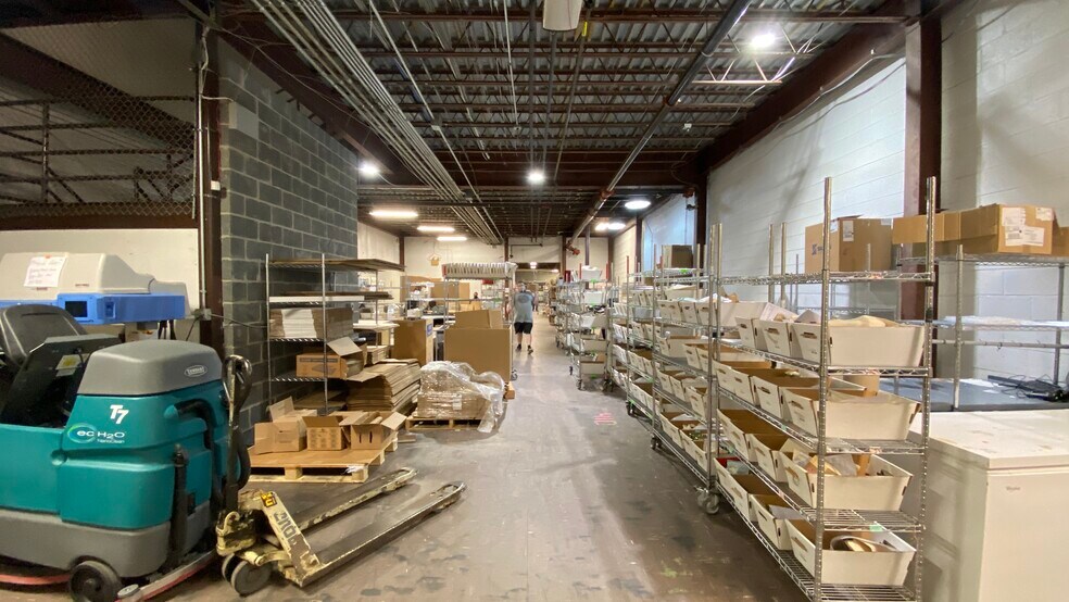 More Photos Of 508 Delaware Ave, West Pittston Warehouse For Sale