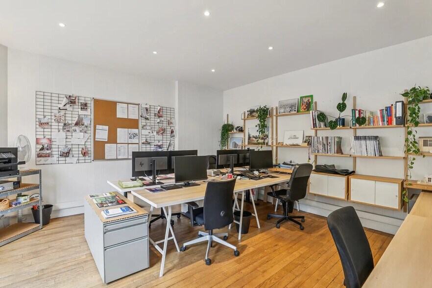More Photos Of 20 Rue Marx Dormoy, Paris Office For Sale