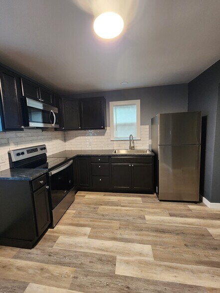 More Photos Of 220 Bois D Arc St, Canton Apartments For Sale