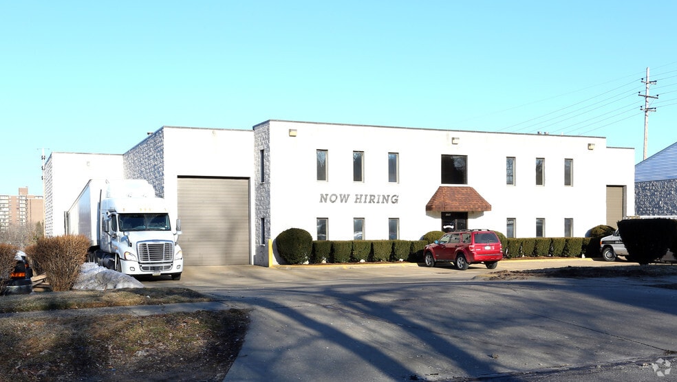 Primary Photo Of 1750 Newberry St, Cuyahoga Falls Warehouse For Sale