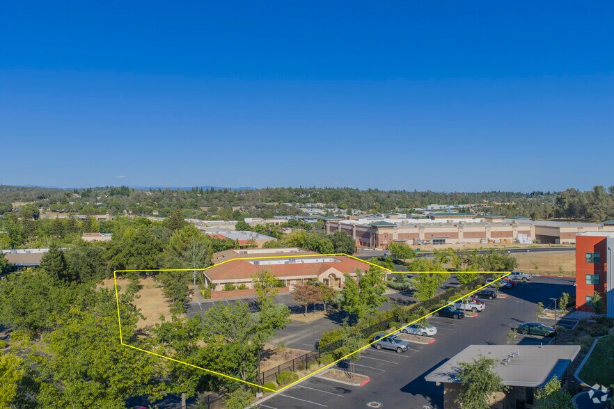 More Photos Of 3111 Professional Dr, Auburn Medical For Sale