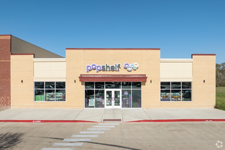 More Photos Of 3163 Wildflower dr, Bryan General Retail For Sale