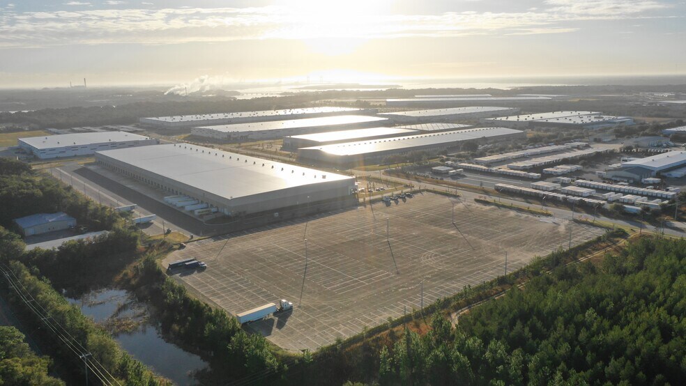 More Photos Of 10614 Yeager rd, Jacksonville Land For Lease