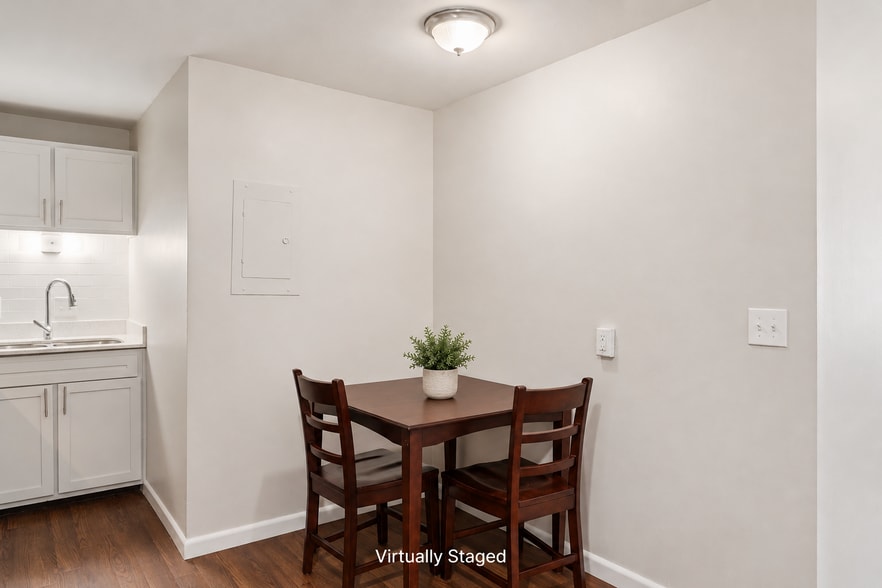 More Photos Of 600 Martin Luther King Jr Blvd, Chapel Hill Apartments For Sale