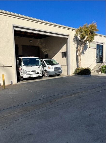 More Photos Of 6140-6170 Eastern Ave, Commerce Warehouse For Lease