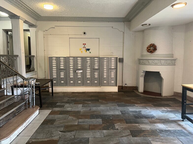 More Photos Of 2690 W Boston Blvd, Detroit Apartments For Sale