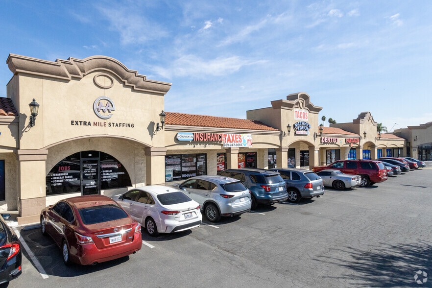 More Photos Of 1945 E Riverside Dr, Ontario Unknown For Lease