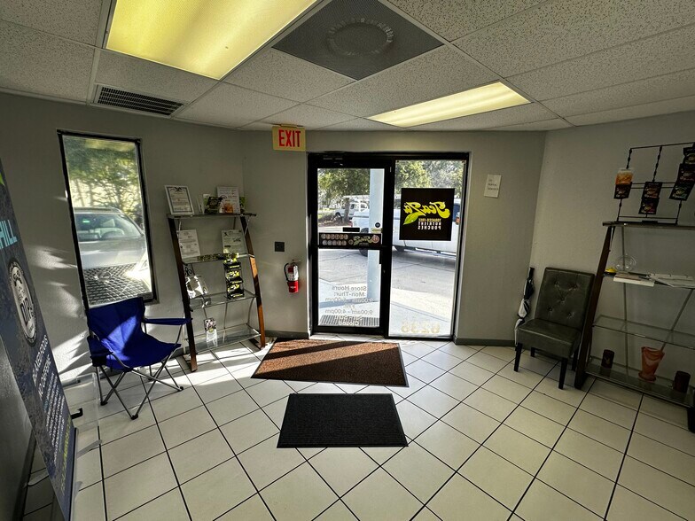 More Photos Of 6236 N 147th Ave, Clearwater Manufacturing For Lease