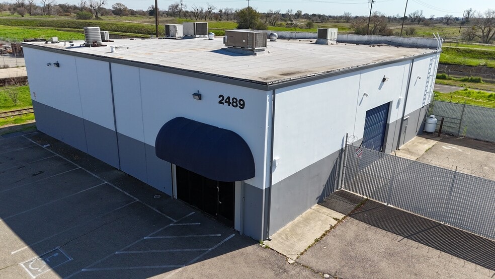 More Photos Of 2489 Mercantile Dr, Rancho Cordova Warehouse For Lease