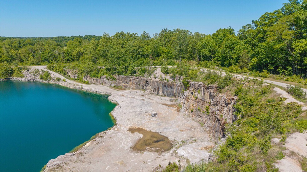 More Photos Of 33 Emerson Cv, Oak Ridge Land For Sale