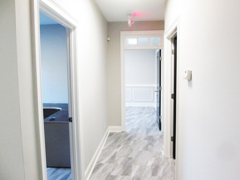 More Photos Of 5400 Laurel Springs Pky, Suwanee Office For Sale