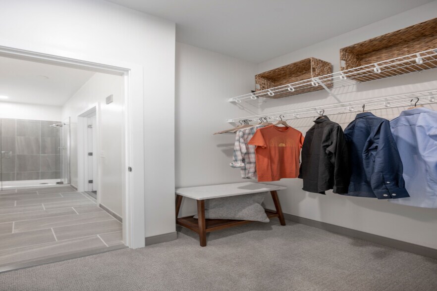 More Photos Of 125 Clifford St, Providence Apartments For Lease