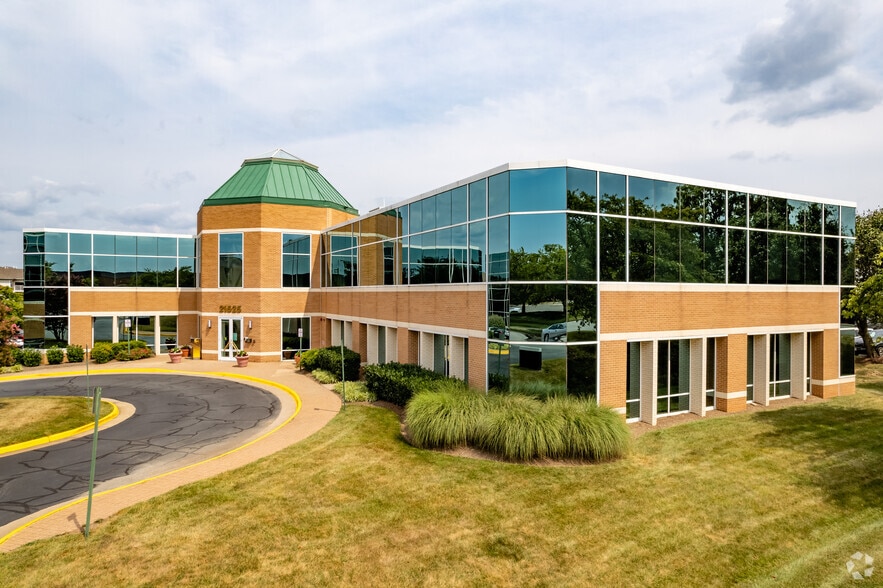 More Photos Of 21525 Ridgetop Cir, Sterling Office For Lease