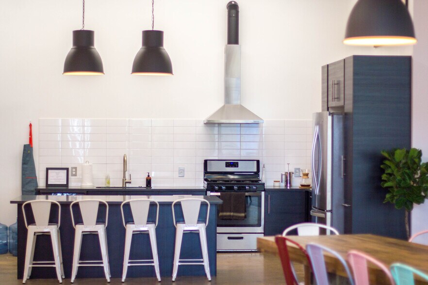 More Photos Of 6601 Hamilton Ave, Pittsburgh Office For Lease