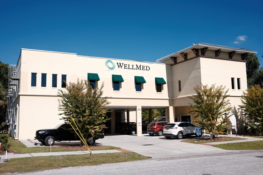 Primary Photo Of 2701 W St Isabel St, Tampa Medical For Sale
