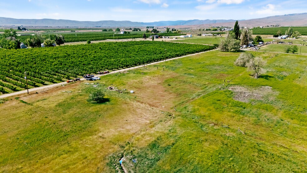 More Photos Of Tieton Drive, Yakima Land For Sale