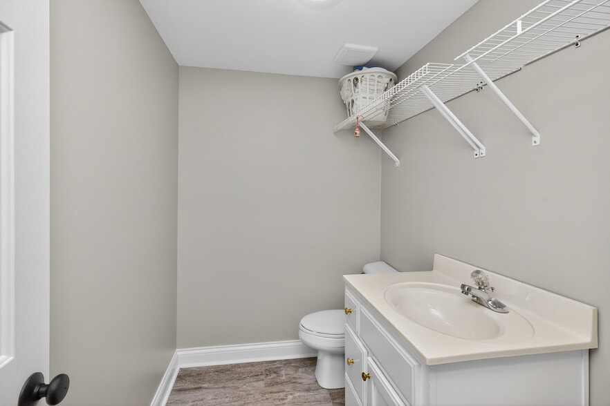 More Photos Of 446 Roy Arnold Blvd, Danville Industrial For Sale