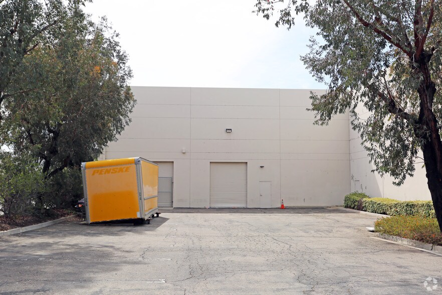 More Photos Of 22700 Savi Ranch Pky, Yorba Linda Research And Development For Lease