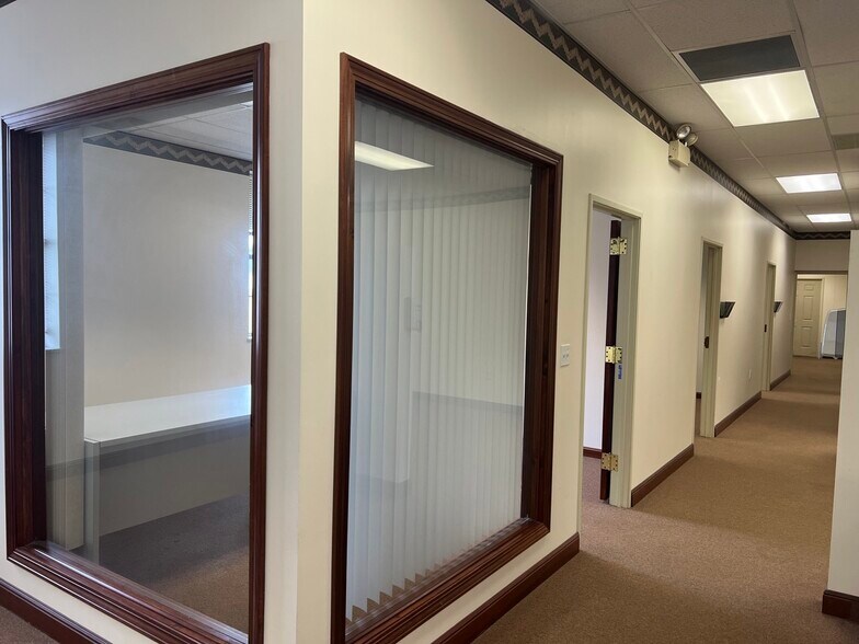 More Photos Of 632 W Main St, Mount Pleasant Bank For Lease