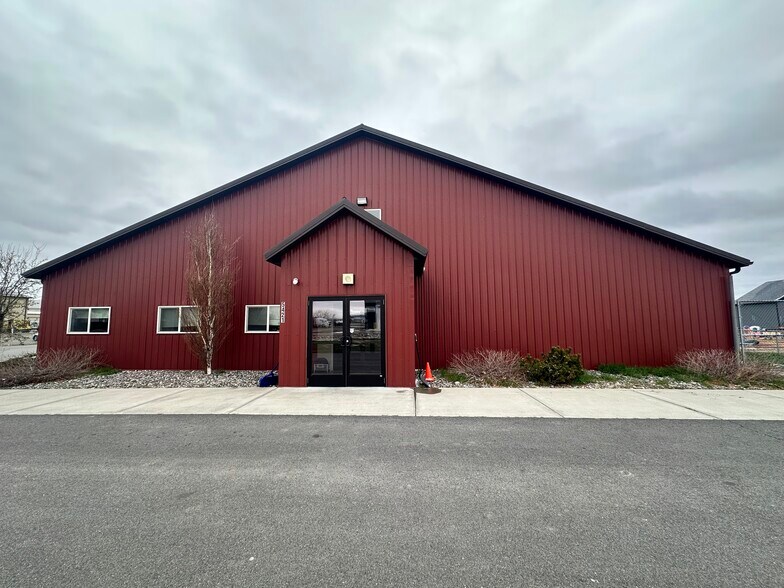 Primary Photo Of 5421 Abby Rd, Billings Schools For Lease