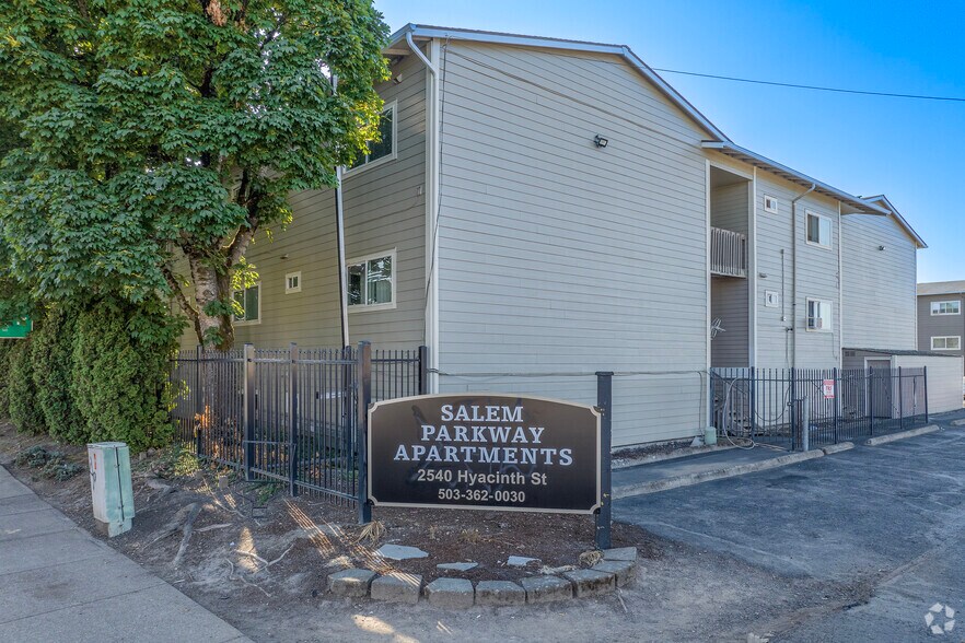 More Photos Of 2520 Hyacinth St NE, Salem Apartments For Sale