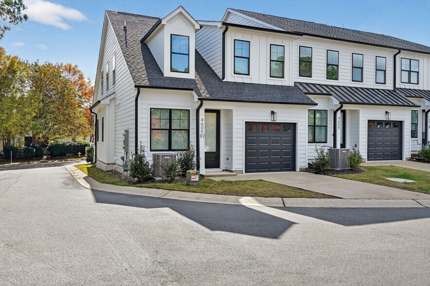 More Photos Of 6104-6120 Fox Rd, Raleigh Apartments For Sale