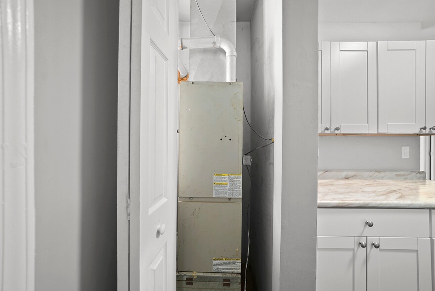 More Photos Of 3548 W 15th St, Chicago Apartments For Sale