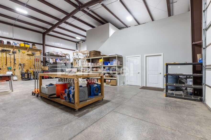 More Photos Of 5682 W 670 S, Hurricane Warehouse For Sale