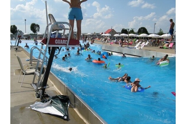 More Photos Of 3905 Carter Rd, Owensboro Swimming Pool For Sale