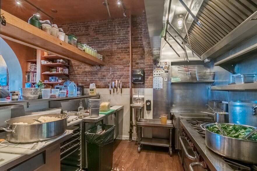 More Photos Of 93-95 Main St, Easthampton Storefront Retail Residential For Sale