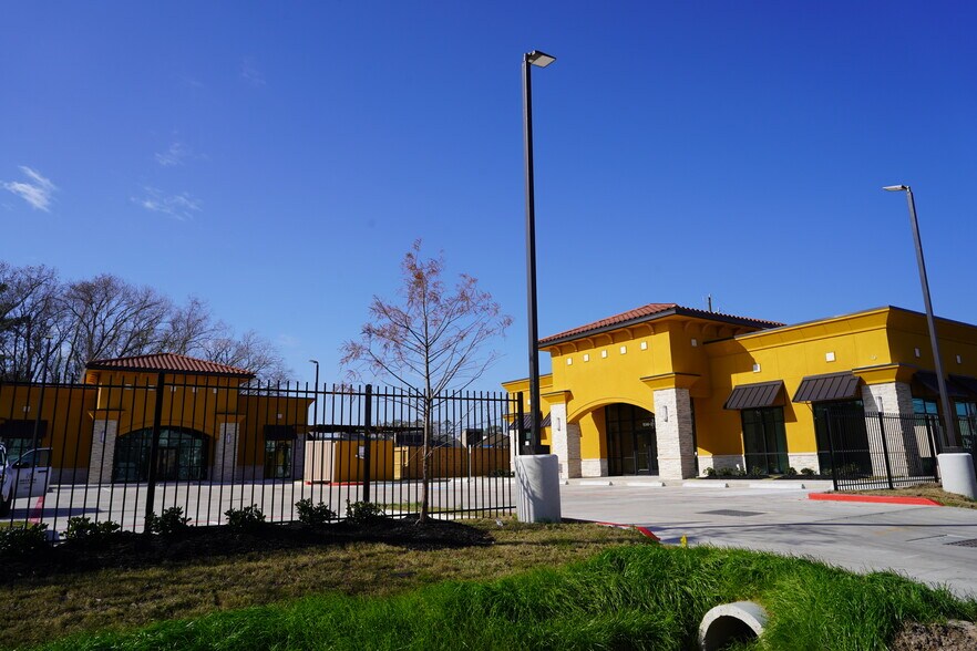 More Photos Of 19451 Hightower Ln, Humble Unknown For Lease