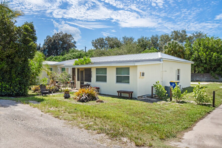 Primary Photo Of 11150-11170 SE Federal Hwy, Hobe Sound Storefront For Sale