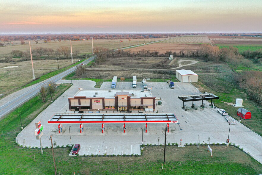 More Photos Of 11378 SH-21, Caldwell Convenience Store For Lease