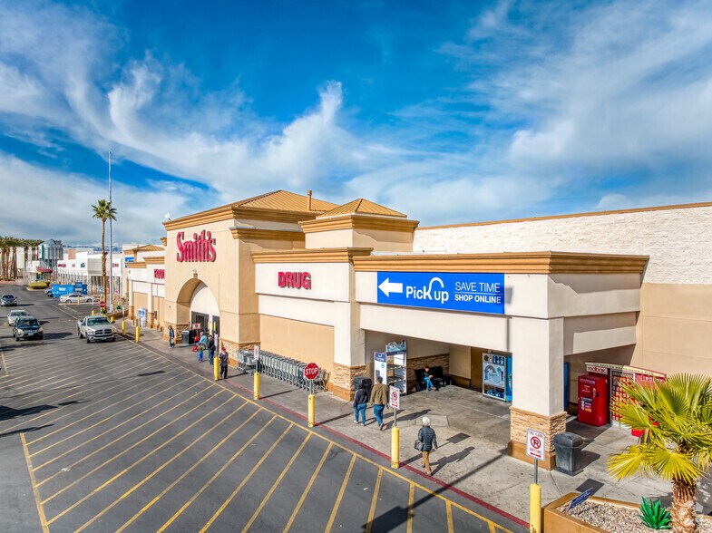 More Photos Of 4600-4610 E Sunset Rd, Henderson Unknown For Lease