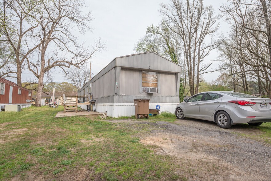 9413 Dartmoor Dr, Little Rock, AR 72209 Manufactured Housing Mobile