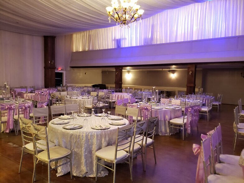 More Photos Of 8012 Endor, Houston Warehouse For Lease