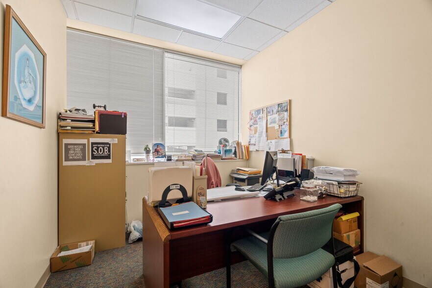 More Photos Of 625 6th Ave S, Saint Petersburg Medical For Sale