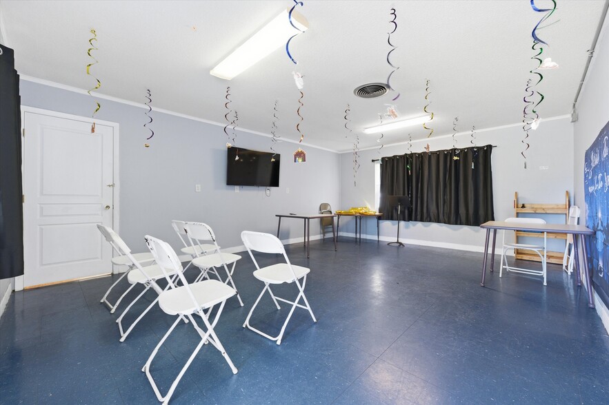 More Photos Of 6104 Polk Ave, Lakeland Religious Facility For Sale