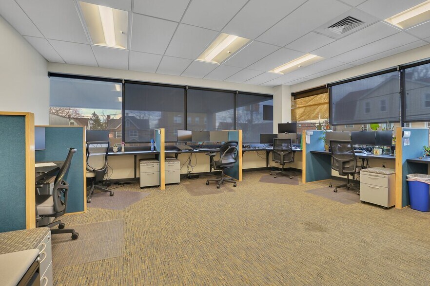 More Photos Of 67 Prospect Ave, West Hartford Medical For Sale