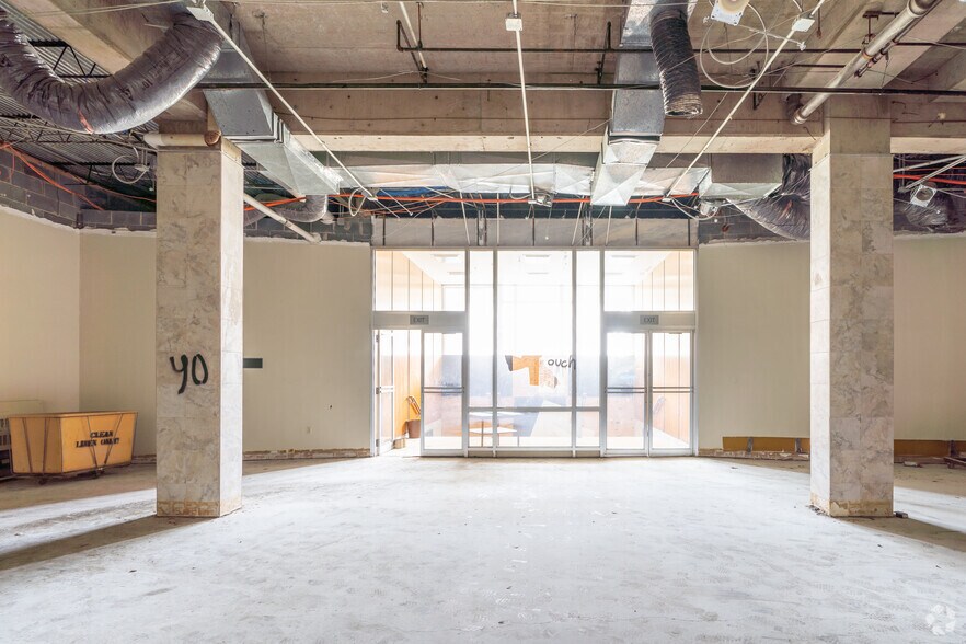 More Photos Of 101 Broad St, Ashland Hospital For Sale