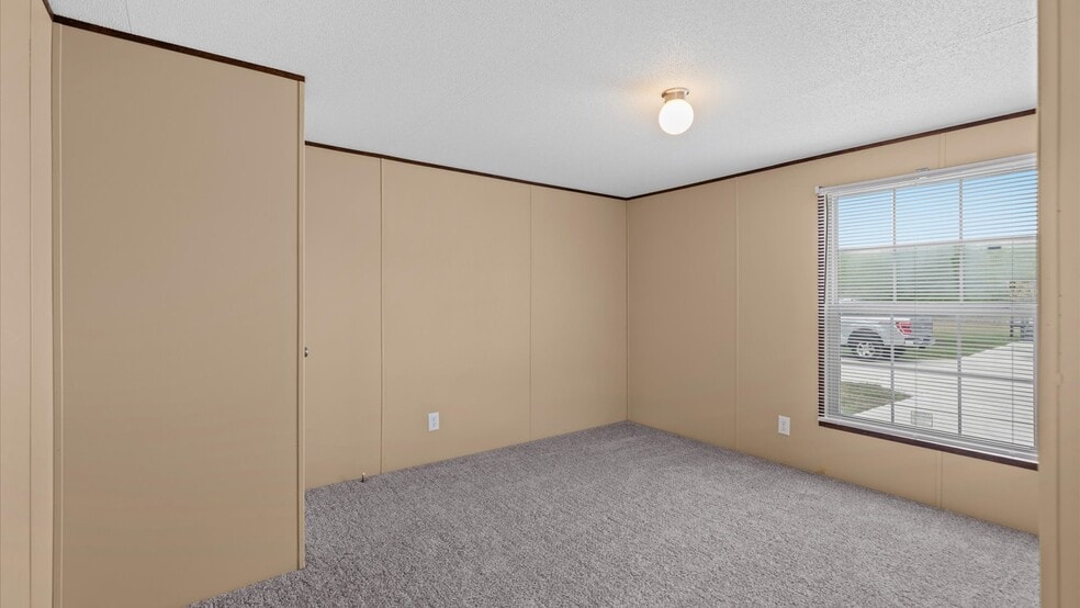 More Photos Of 1911 Wald Rd, New Braunfels Manufactured Housing Mobile Home Park For Sale