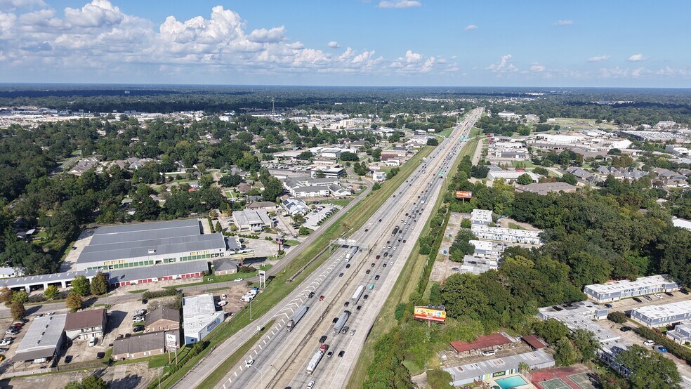 More Photos Of 8976 Interline Ave, Baton Rouge Storefront Retail Office For Lease