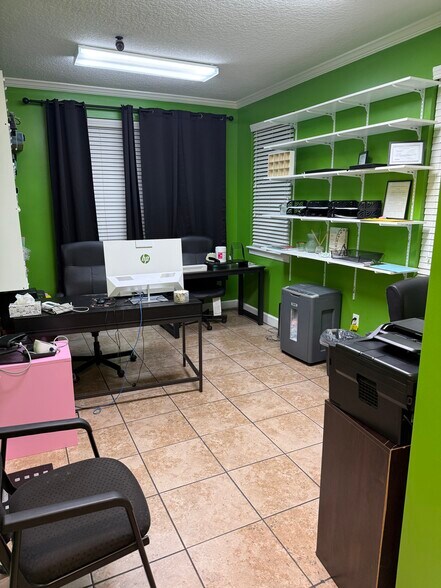 More Photos Of 10175 Fortune Pky, Jacksonville Office For Lease