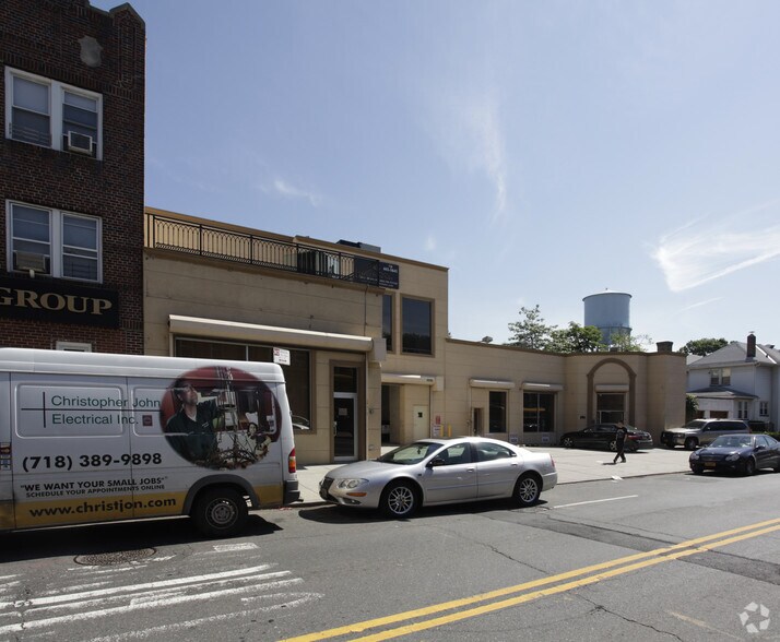 More Photos Of 12415 Metropolitan Ave, Kew Gardens General Retail For Lease