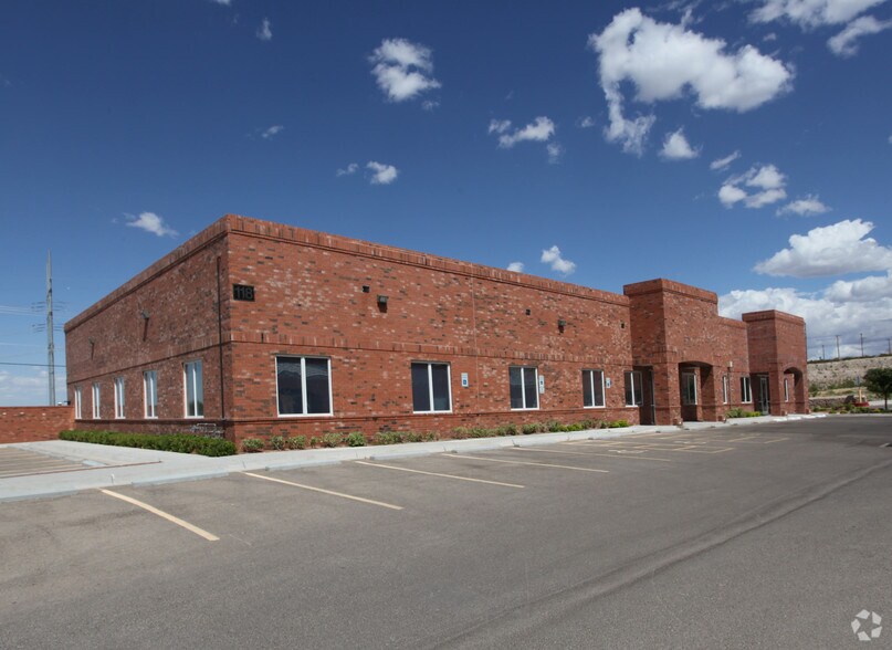 More Photos Of 118 Mesa Park Dr, El Paso Medical For Lease