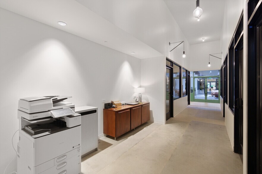 More Photos Of 2020 Progress Ct, Raleigh Office For Lease