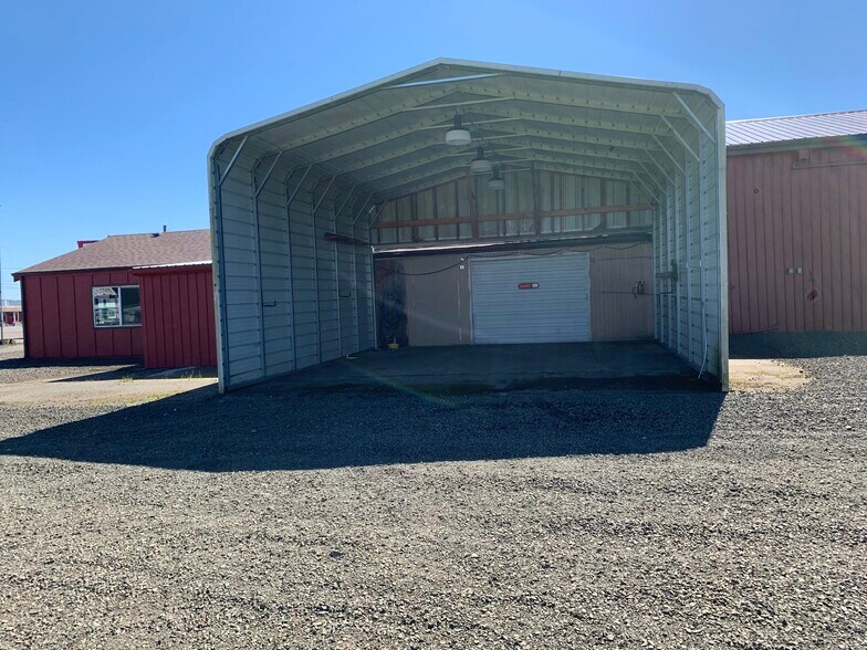 More Photos Of 625-661 Pacific Hwy, Rickreall Industrial For Sale